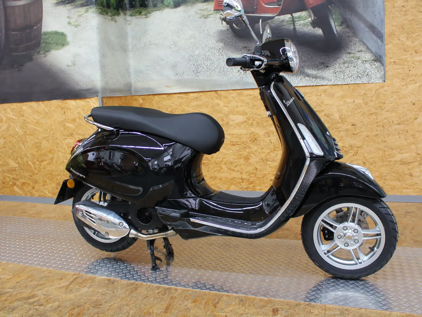 Vespa Primavera 125 Primavera 125 E5+ iGet =NEU= Negru - 1
