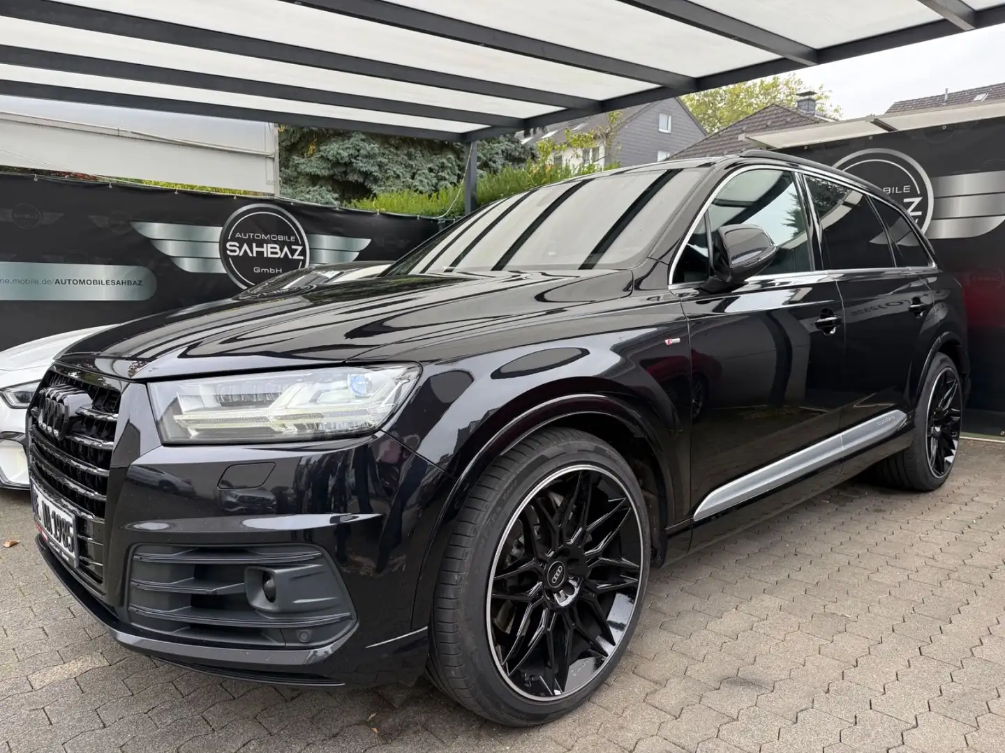 Audi Q7 50 TDI quattro* SLINE *7 SITZ*MATRIX*VIRT*HUD Чёрный - 1