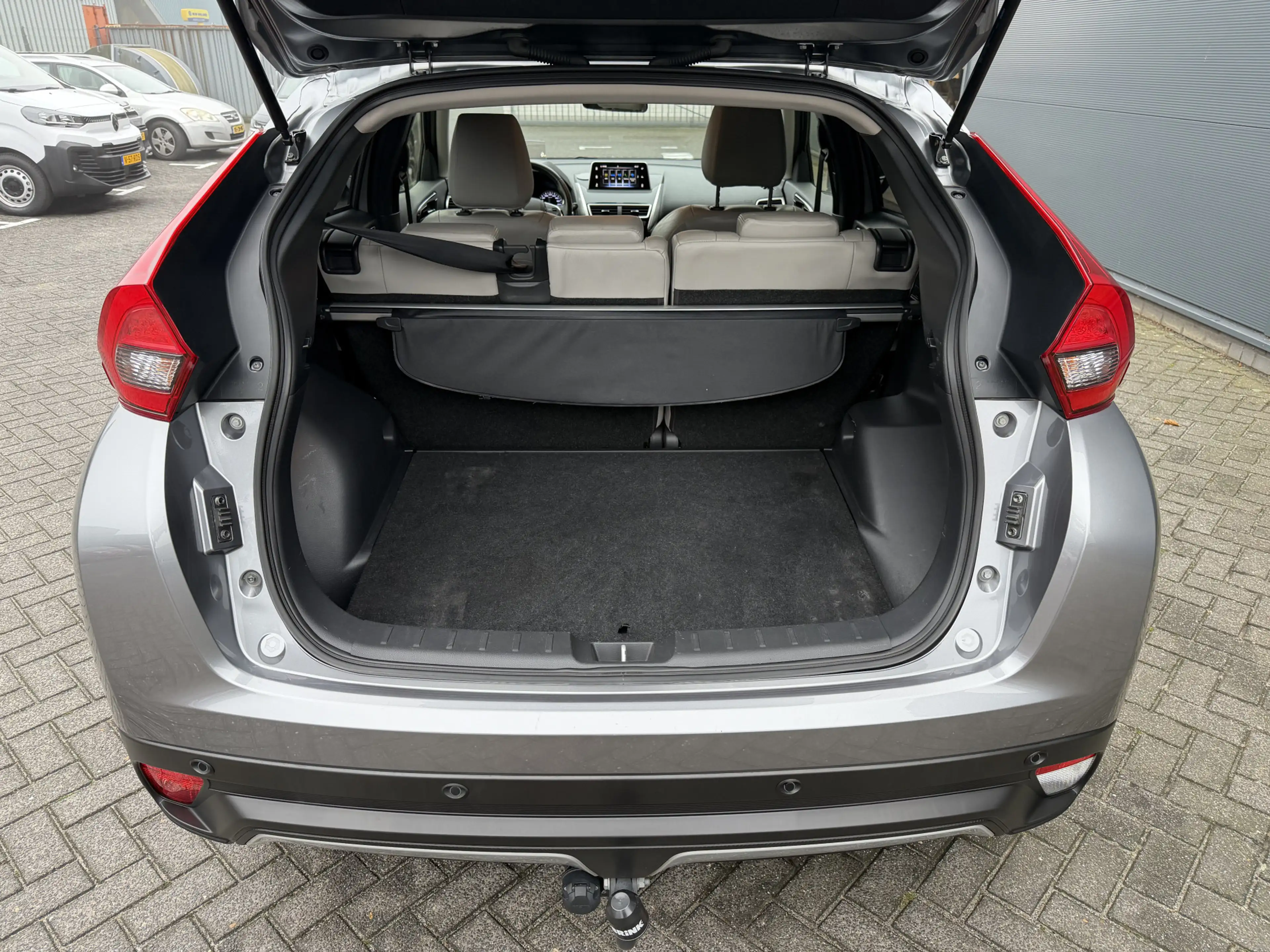Mitsubishi Eclipse Cross 1.5 DI-T First Edition (Trekhaak (1.600kg) - Camer — photo 10