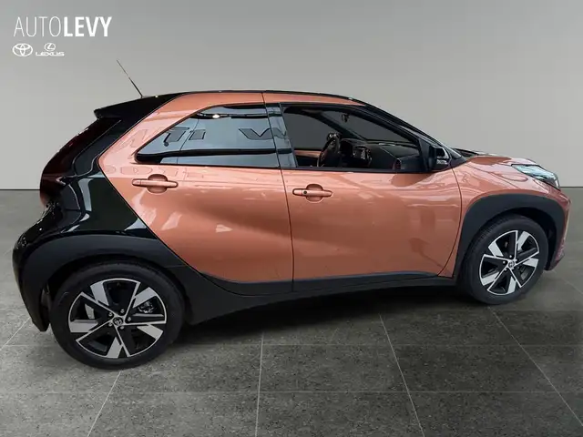 Toyota Aygo X view 9