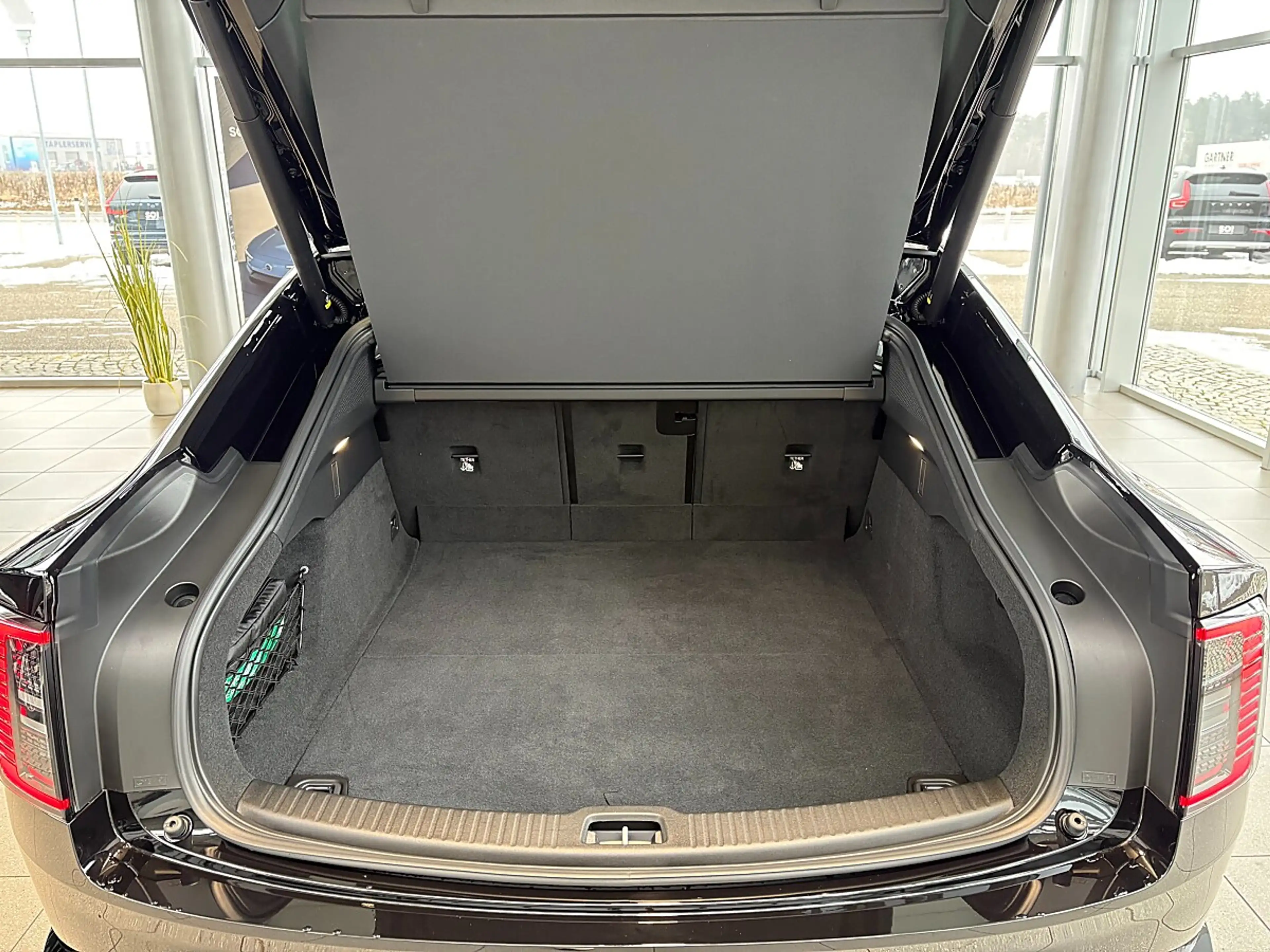 Volvo ES90 Single Motor Extended Range 92kWh Ultra — photo 7