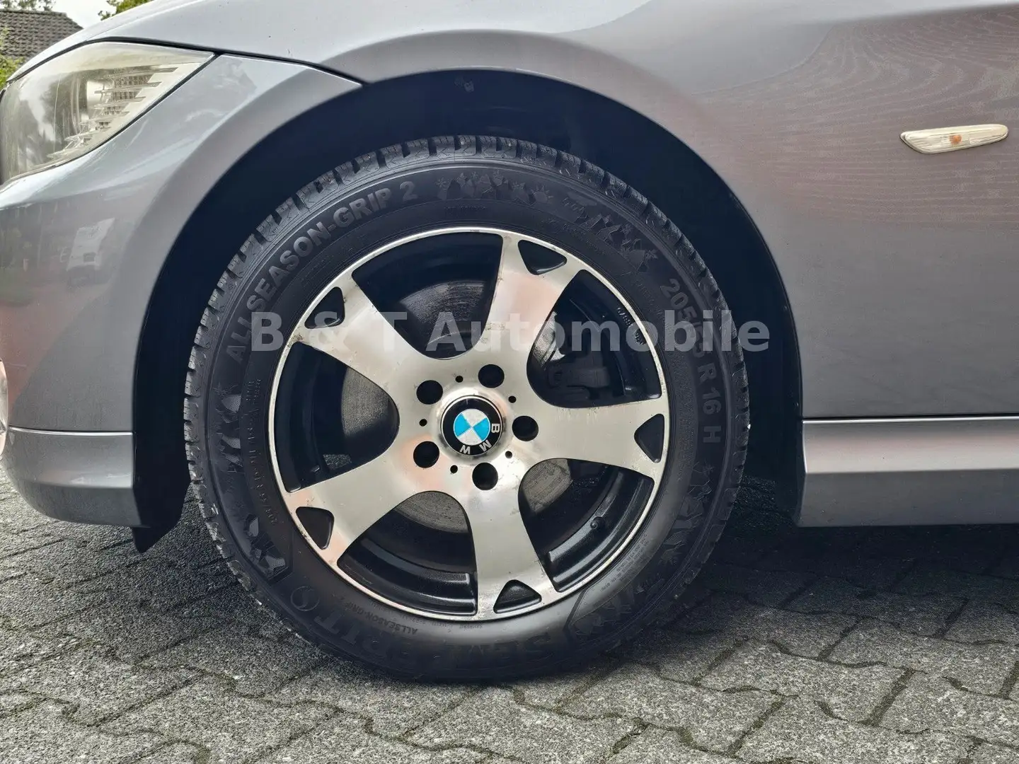 BMW 318 d Touring Automatik Steuerkette Neu Grau - 2