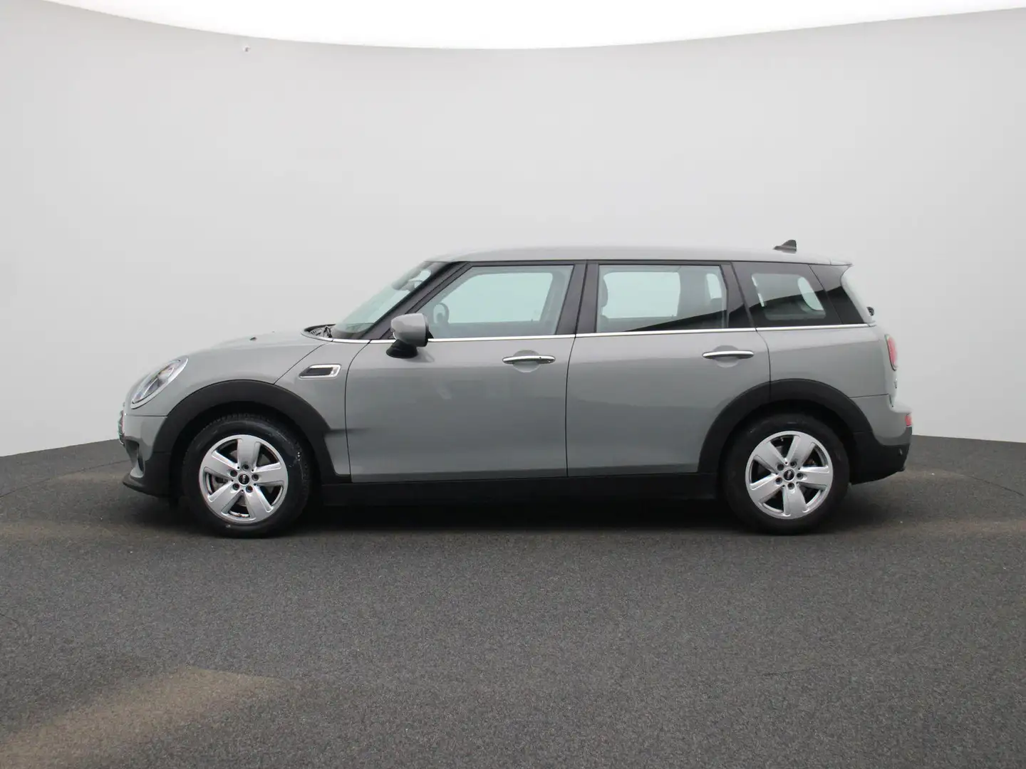 MINI Cooper Clubman Mini 1.5 Essential AUTOMAAT | Cruise Controle | Ac Gris - 2