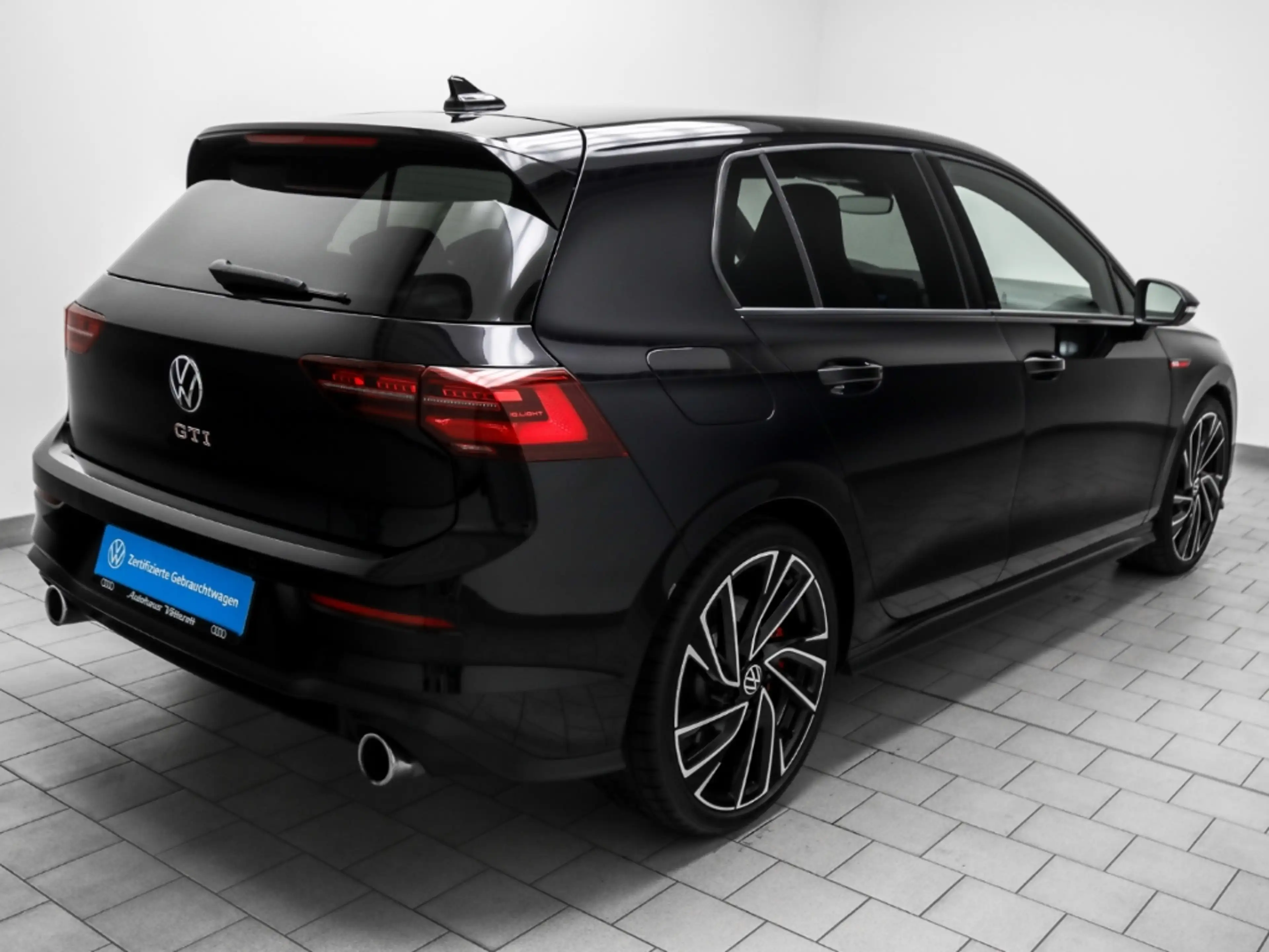 Volkswagen Golf GTI Black Style AHK Navi Kamera — photo 5