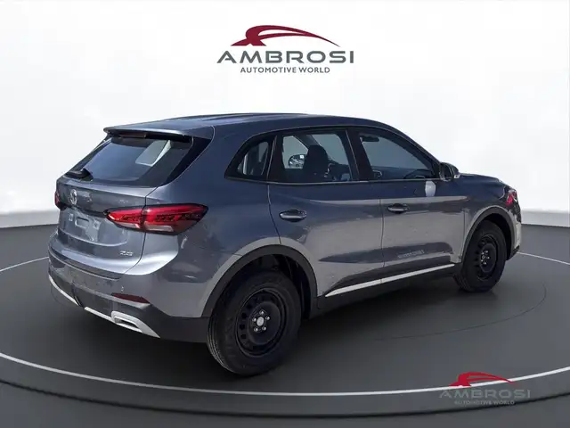 MG MG ZS view 3