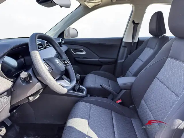 MG MG ZS view 9