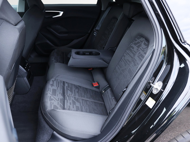 Audi A5 Limousine e-hybrid quattro 220 kW — photo 14