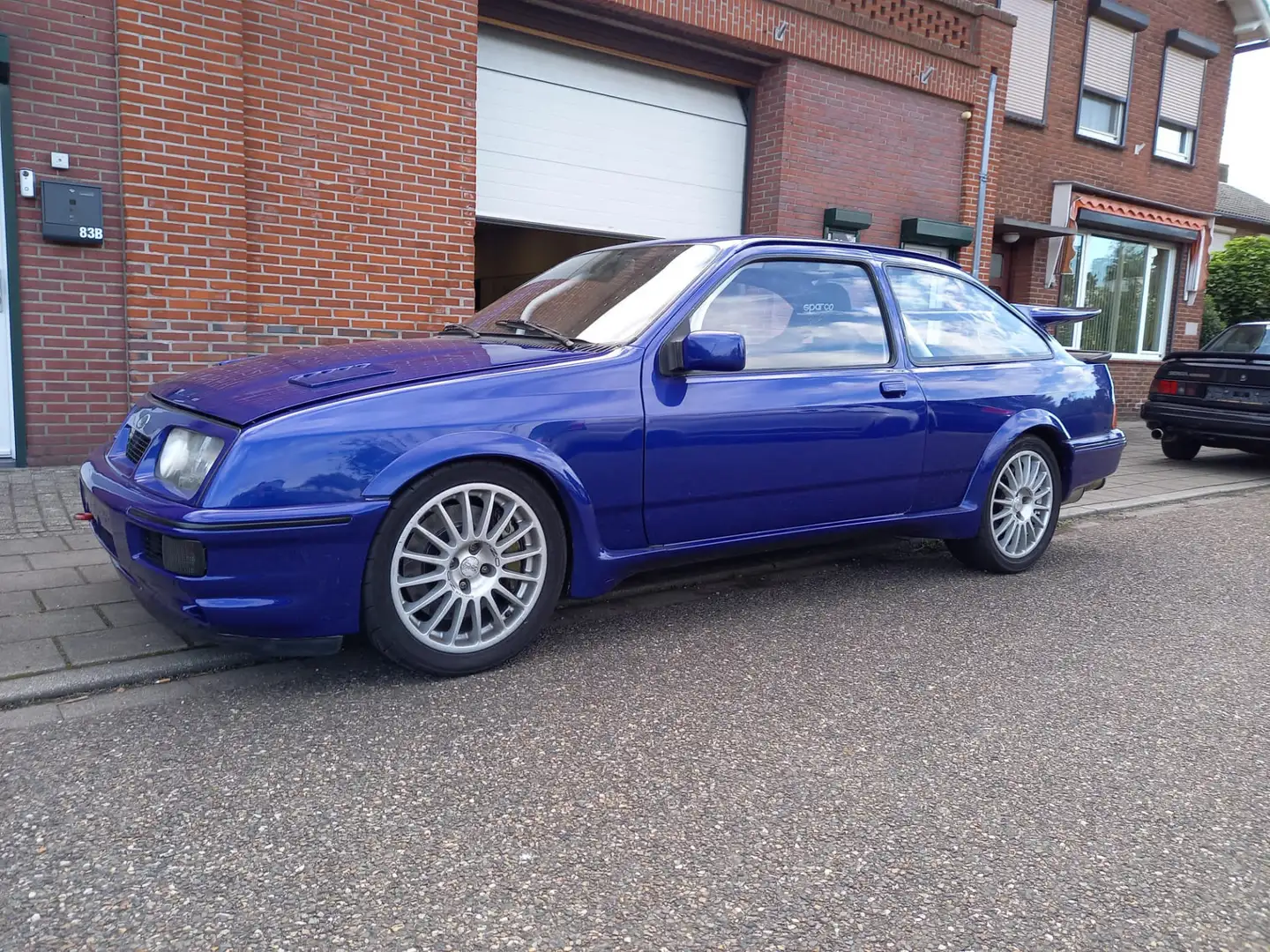 Ford Sierra 2.0 RS Cosworth plava - 1