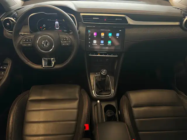 MG ZS view 10