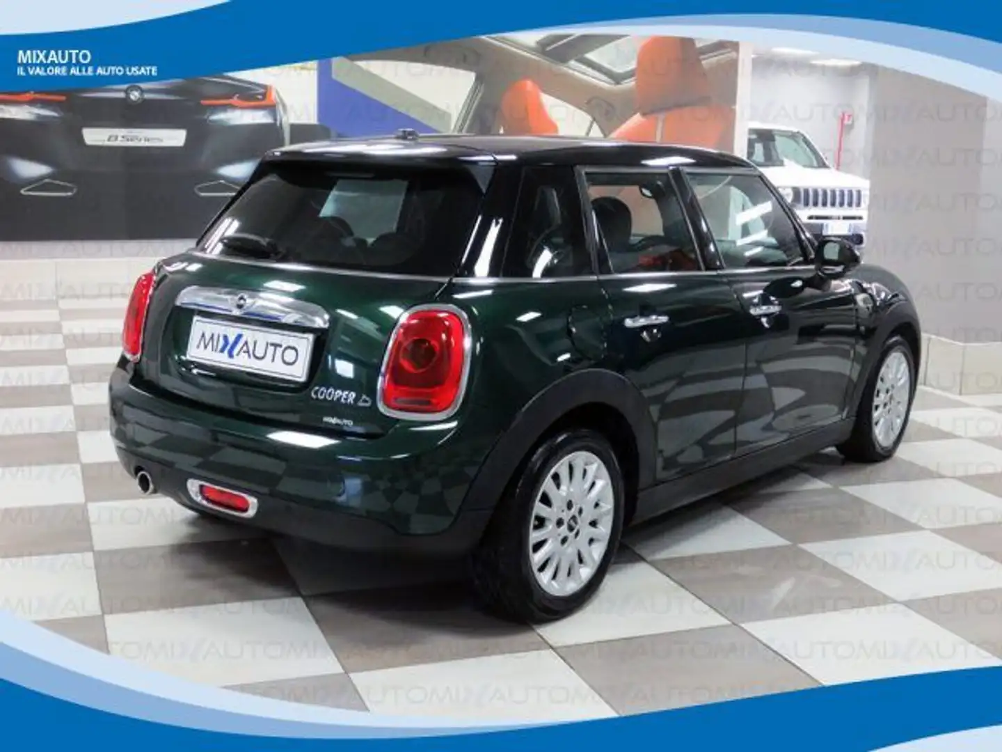 MINI Cooper D 1.5 115 CV 5 Porte AUT EU6 Zelená - 2