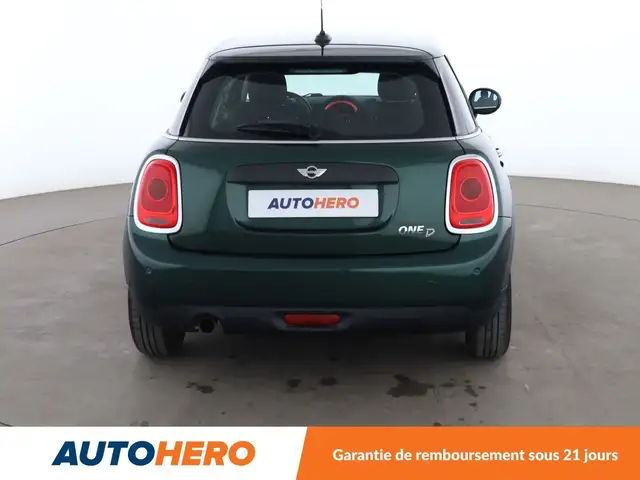 Mini Hatch view 5