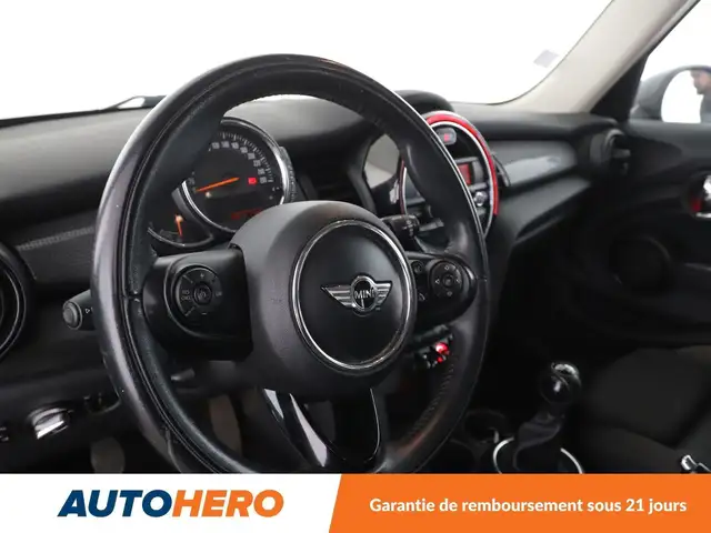 Mini Hatch view 11