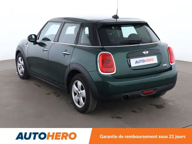 Mini Hatch view 4