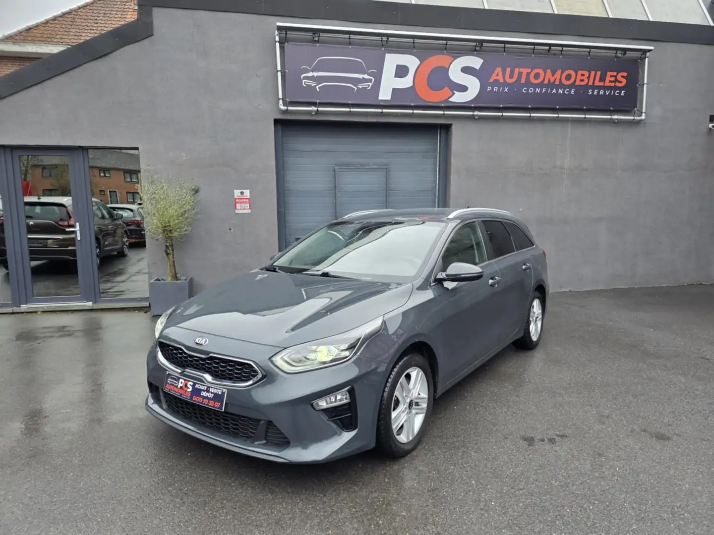 Kia Ceed SW / cee'd SW 1.6 CRDi*GPS*CAMERA*SIEGES CHAUFF*CARNET... Gris - 2