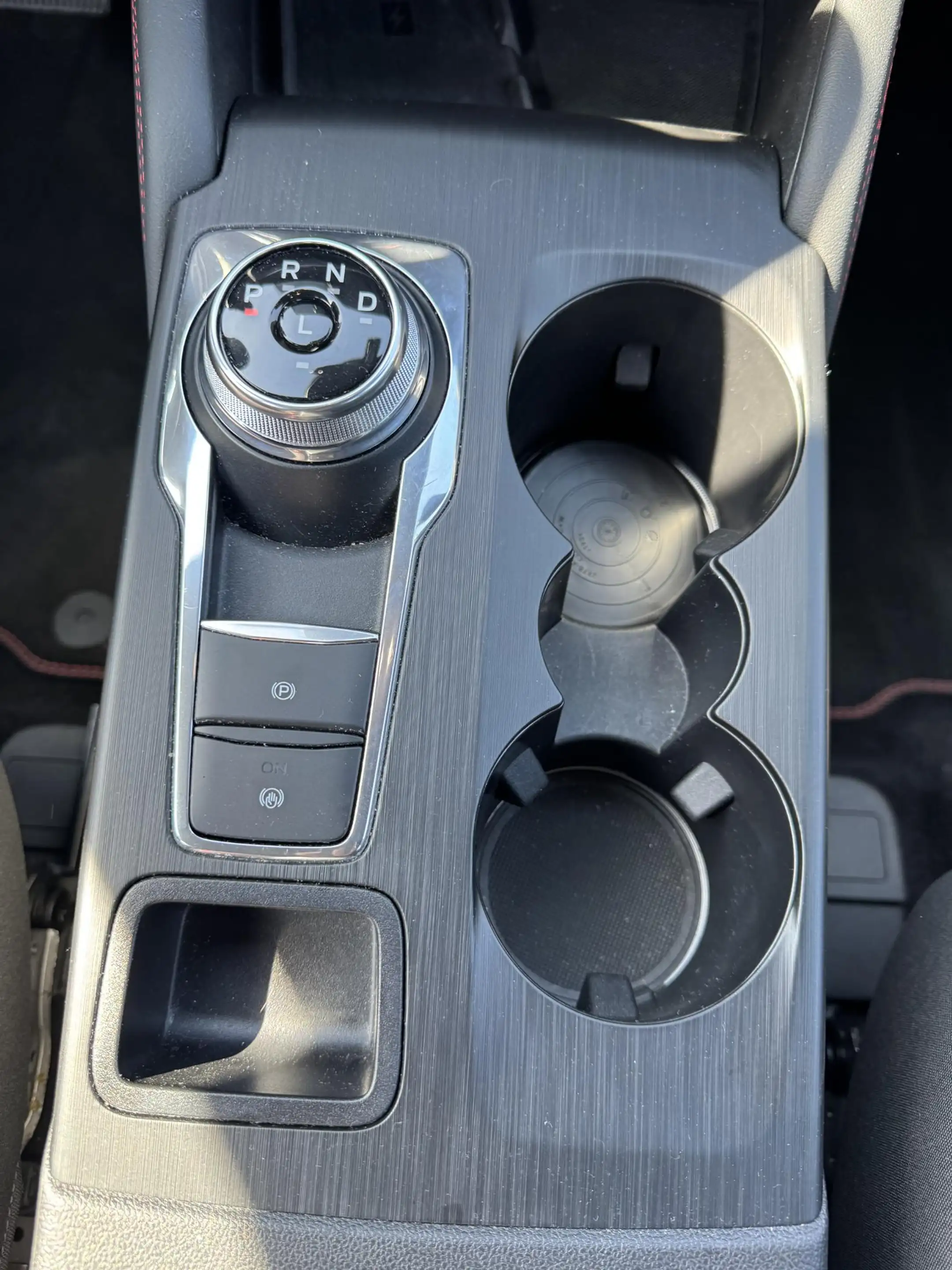 Ford Kuga 2.5 PHEV ST-Line 243pk | Winterpack | Wegklapbare — photo 11