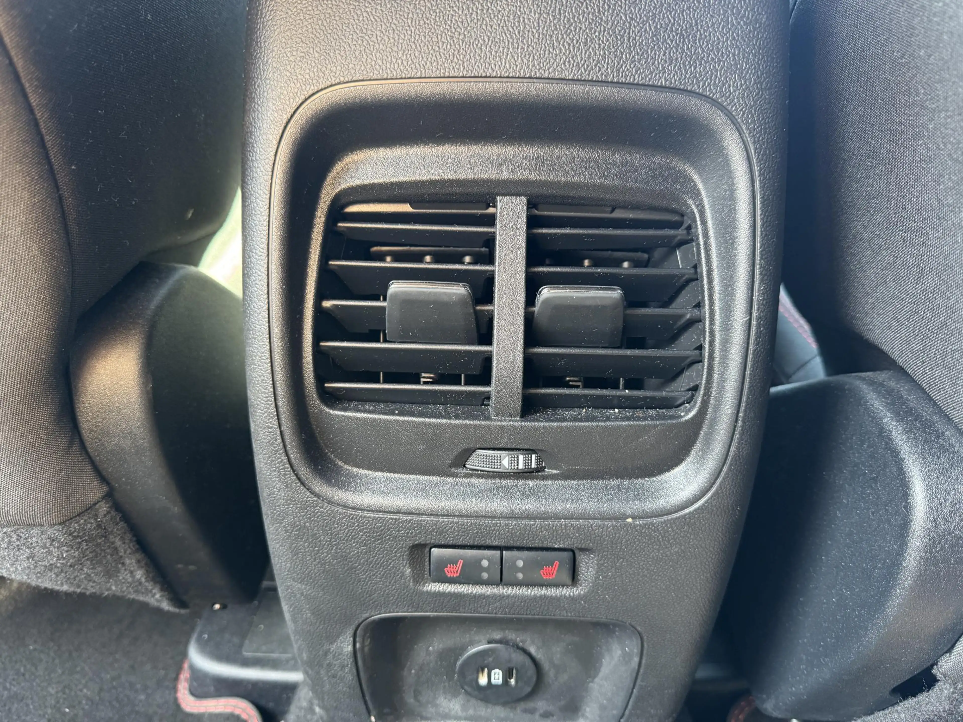 Ford Kuga 2.5 PHEV ST-Line 243pk | Winterpack | Wegklapbare — photo 9