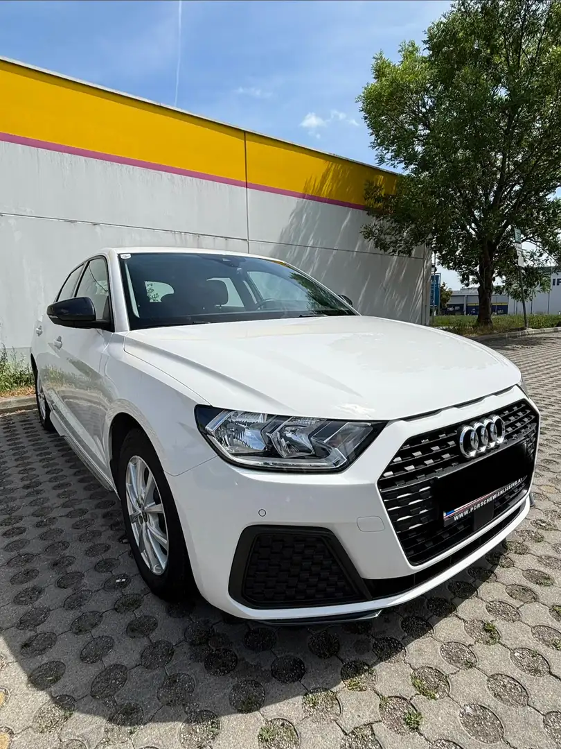 Audi A1 A1 SB 30 TFSI S-tronic Weiß - 2