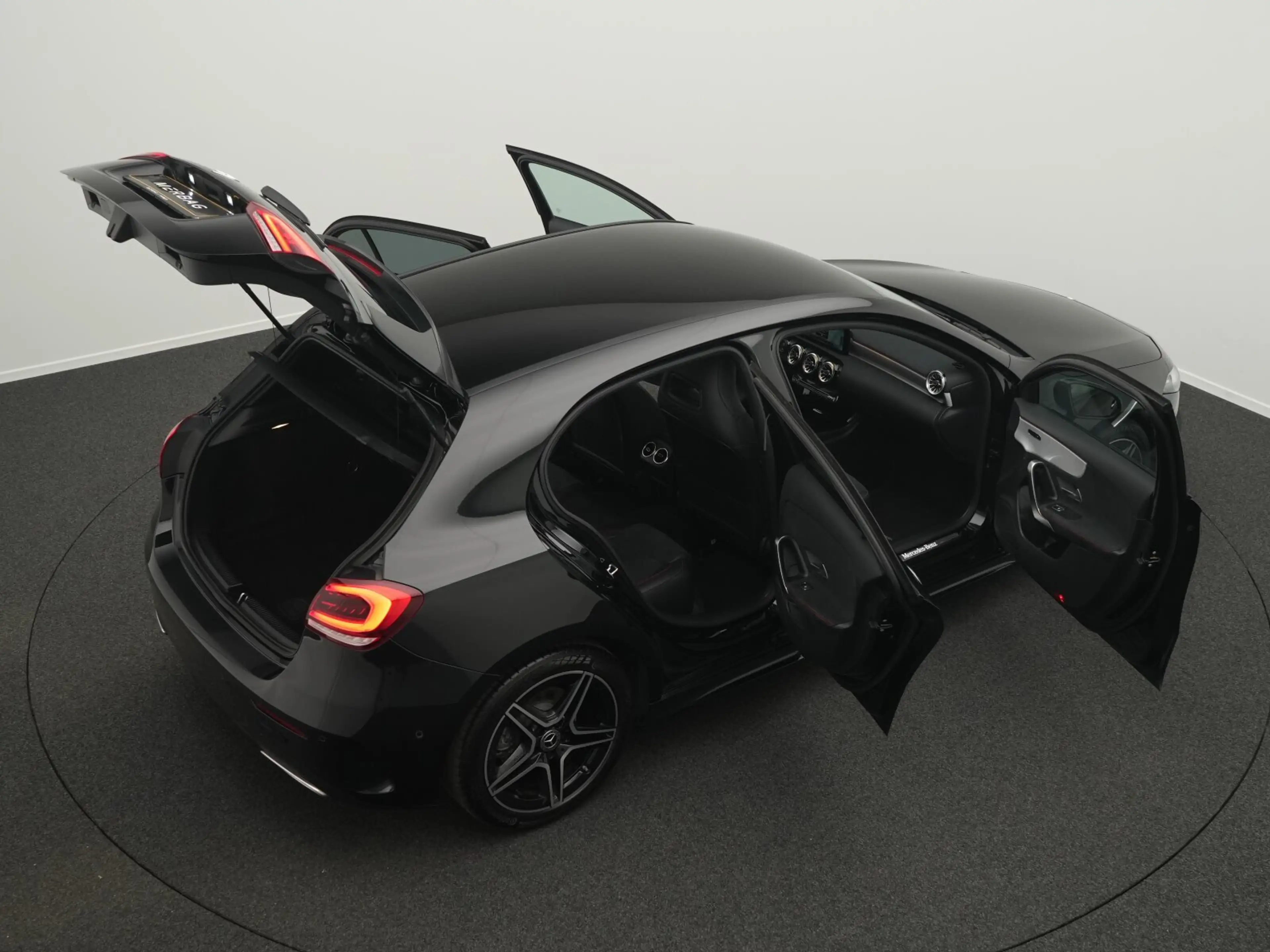 Mercedes-Benz A 200 A 200 AMG-Line Multi+Kamera+Night+MBUX AMG Line — photo 15