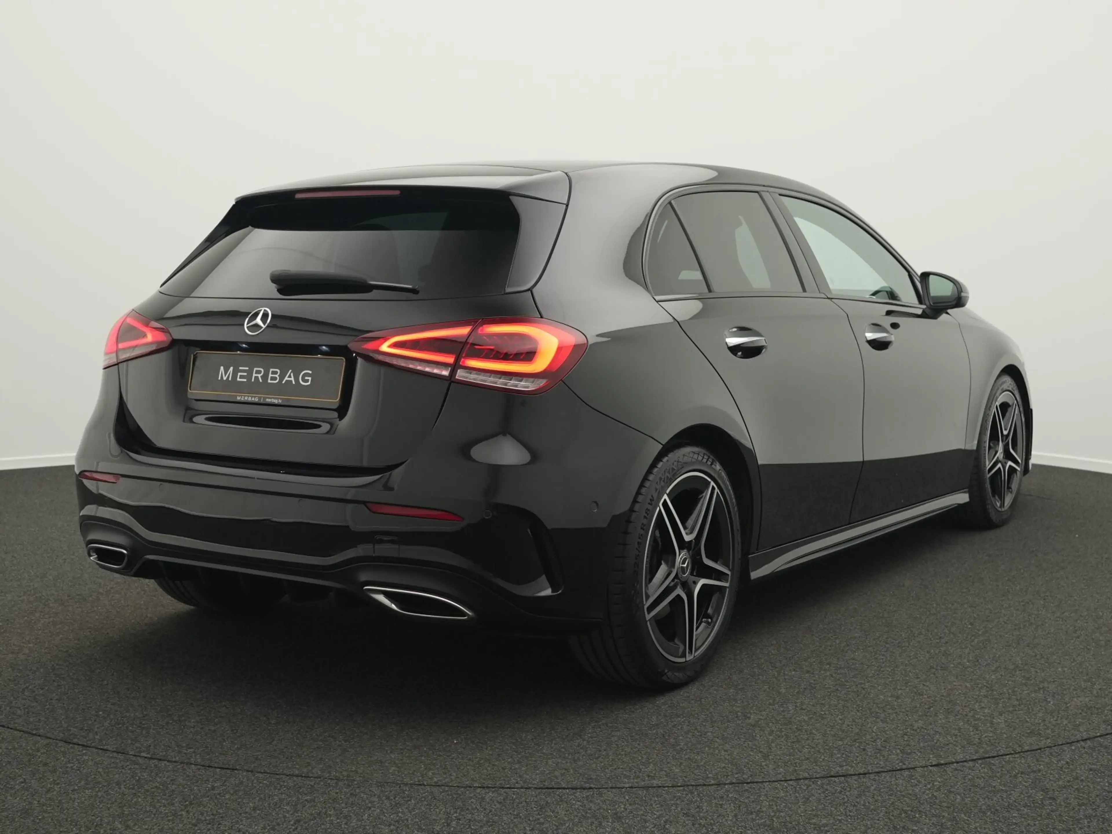 Mercedes-Benz A 200 A 200 AMG-Line Multi+Kamera+Night+MBUX AMG Line — photo 3