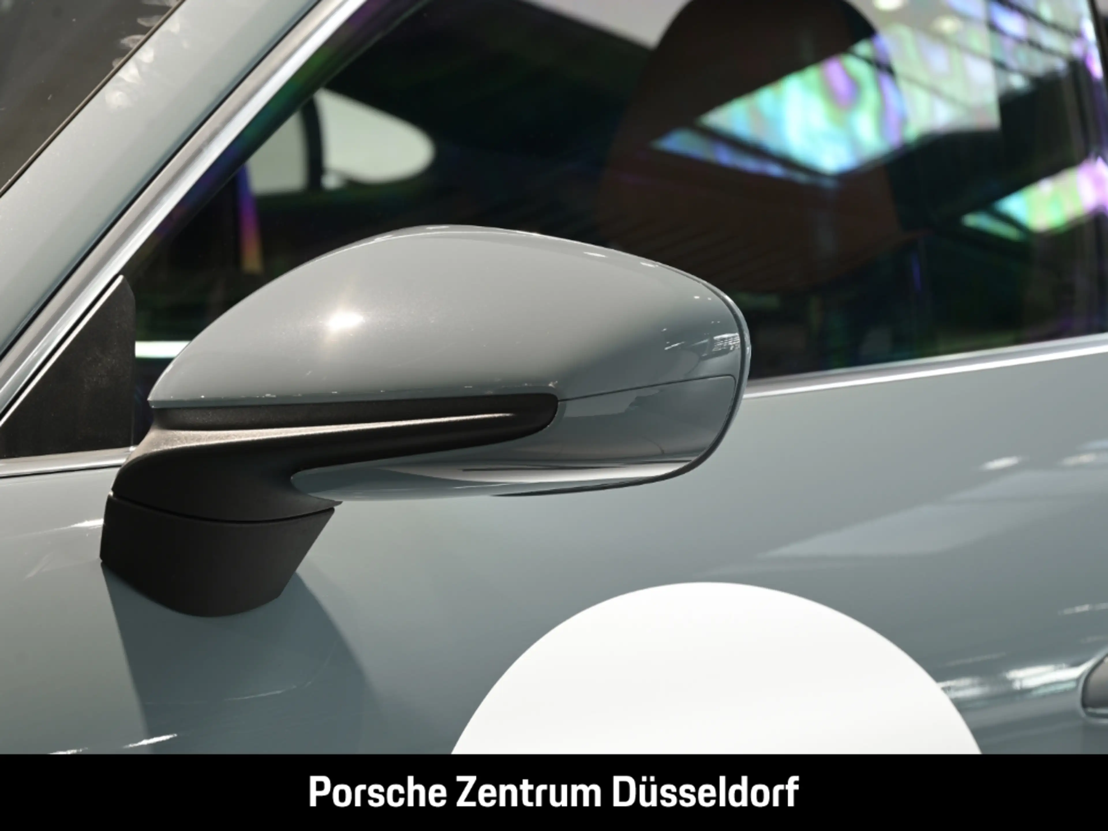 Porsche 992 (911) S T — photo 11