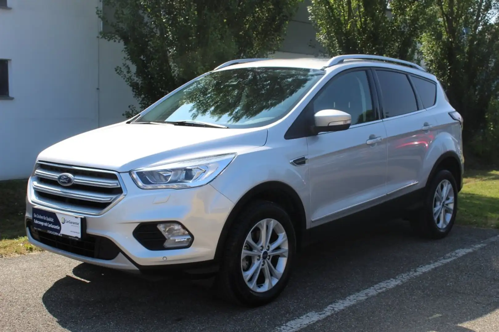 Ford Kuga Titanium 1.5 EcoBoost 120PS Silber - 1