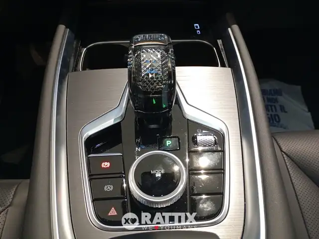 DR Automobiles DR6 view 14