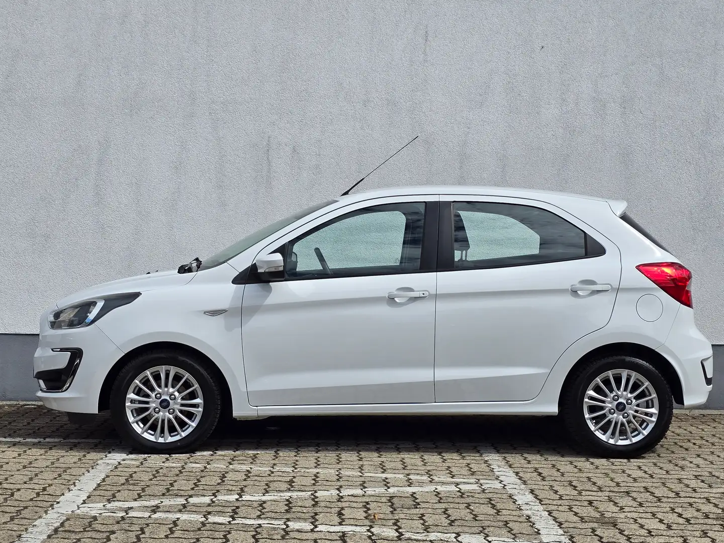 Ford Ka/Ka+ Cool&Connect*Android Auto*Apple CarPlay*Tempomat* Blanc - 2