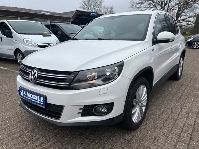 Volkswagen Tiguan Life BMT 4Motion Aut. Navi SHZ Pano AHK