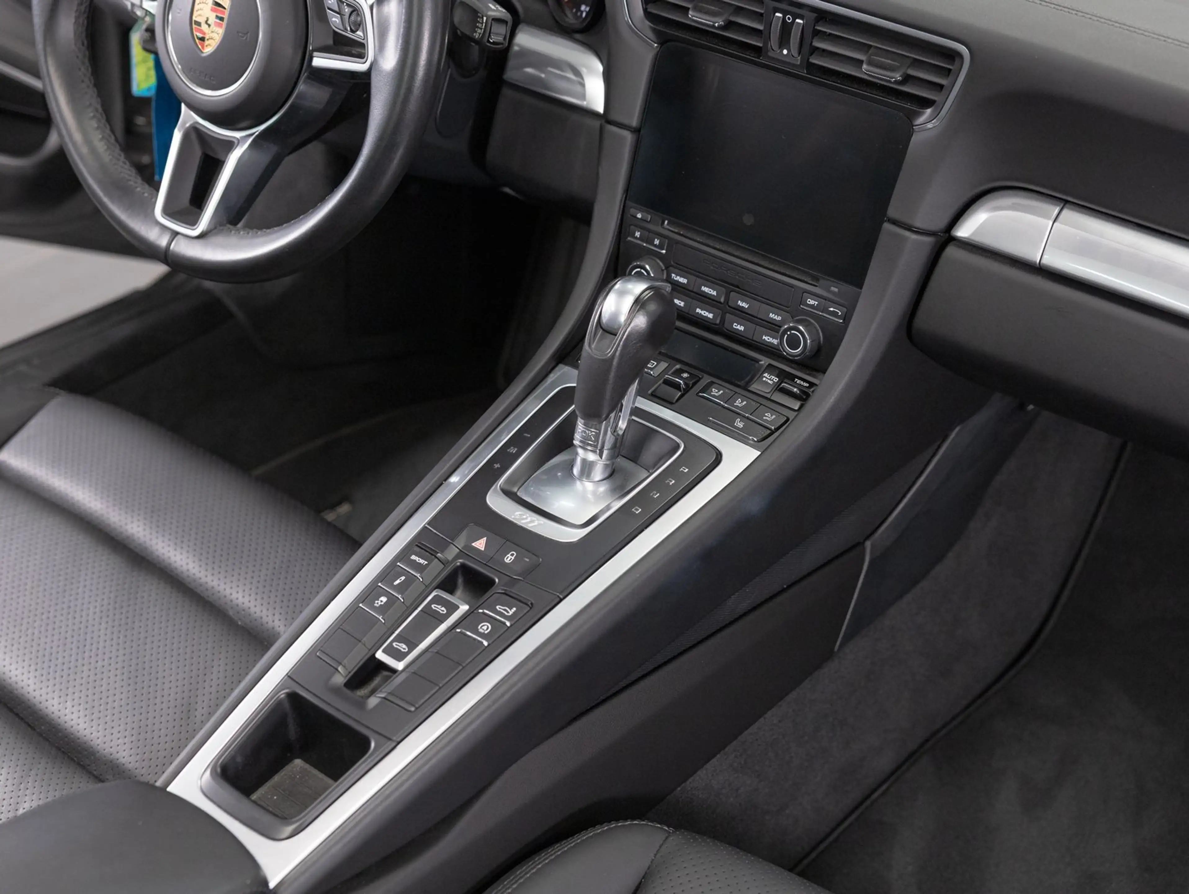 Porsche 911 Targa 4 (991) — photo 10