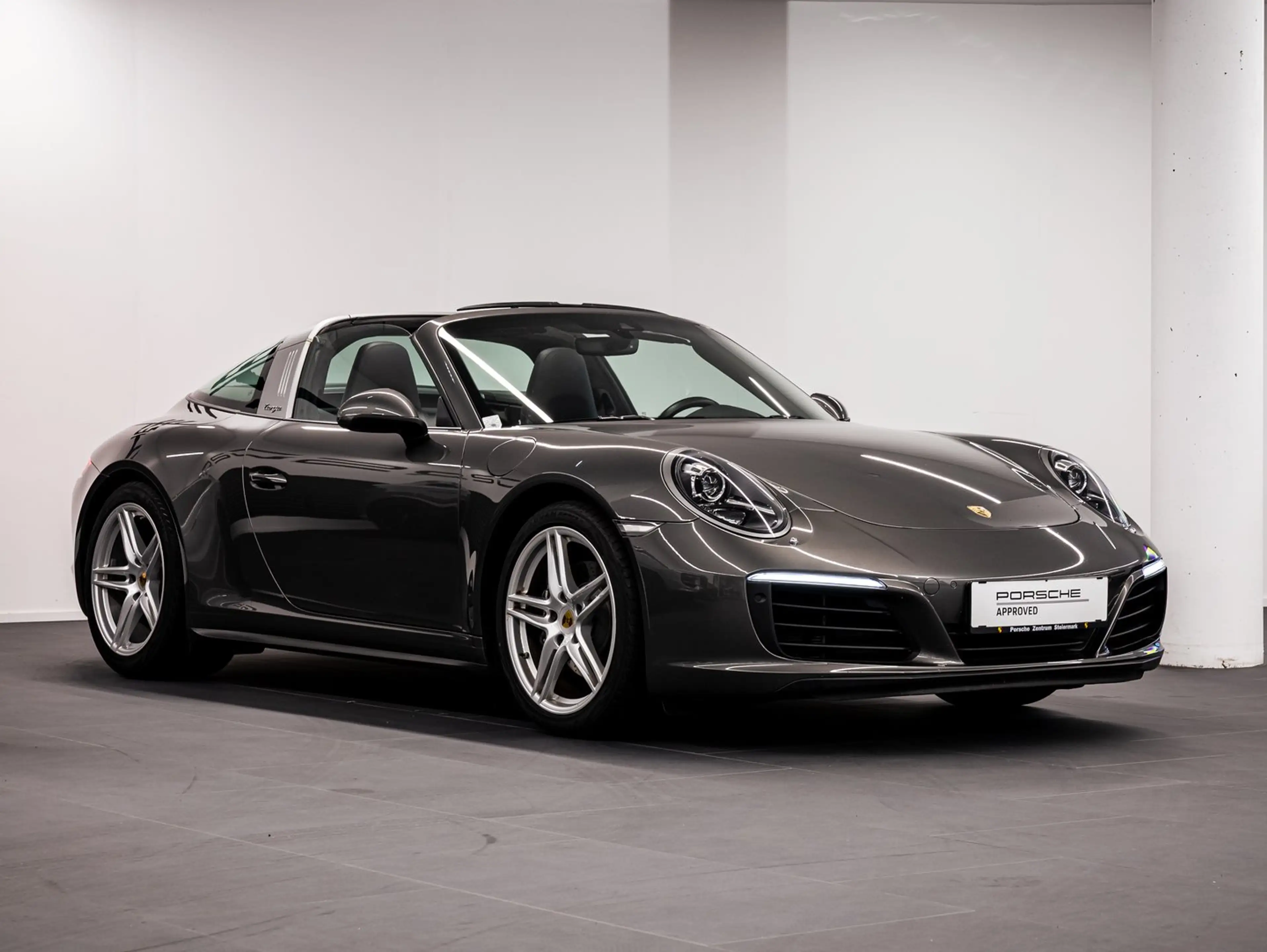 Porsche 911 Targa 4 (991) — photo 3