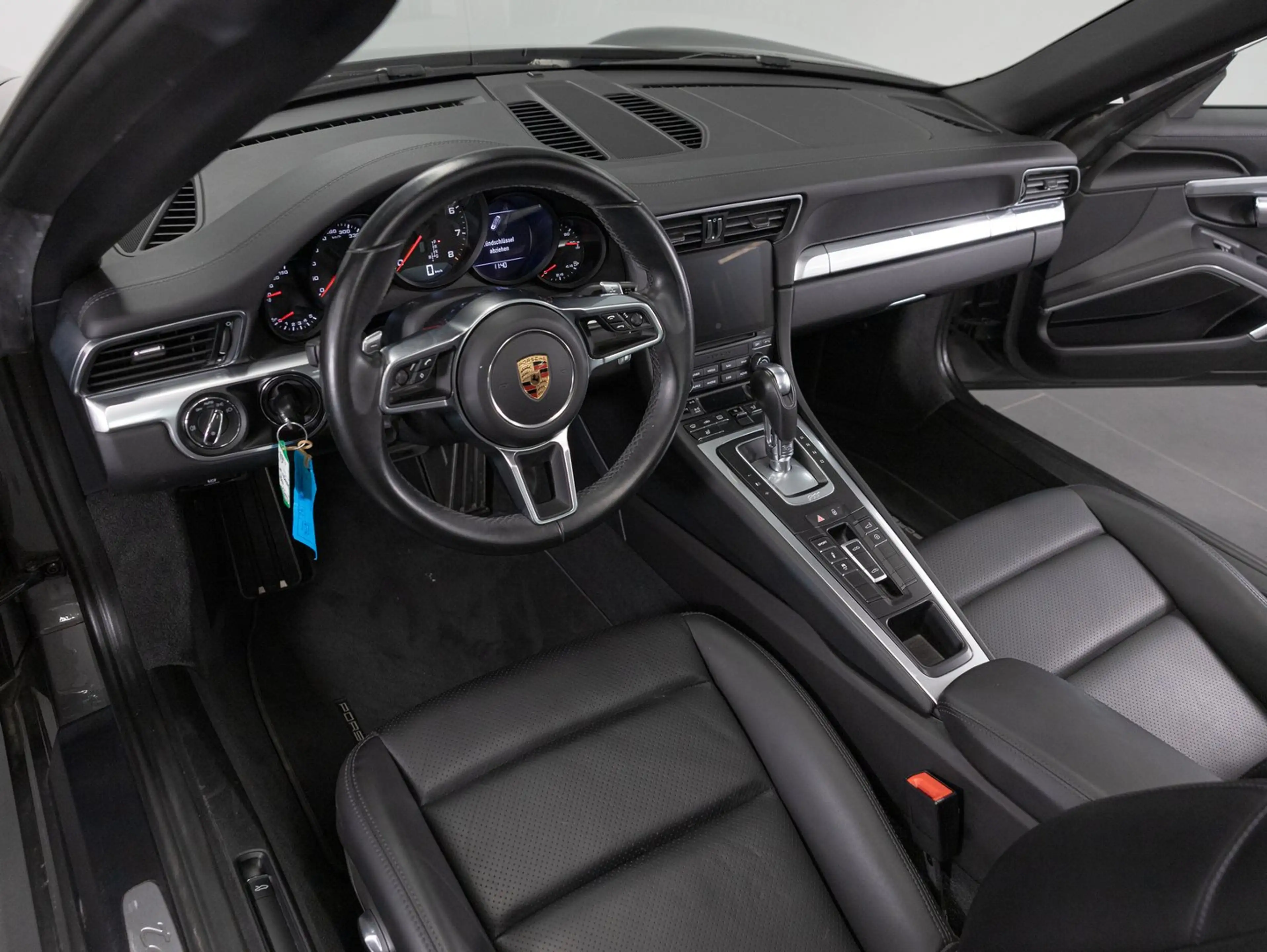 Porsche 911 Targa 4 (991) — photo 7