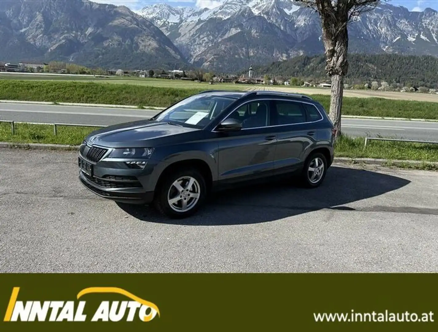 Skoda Karoq Ambition 125 4x4 Grau - 1