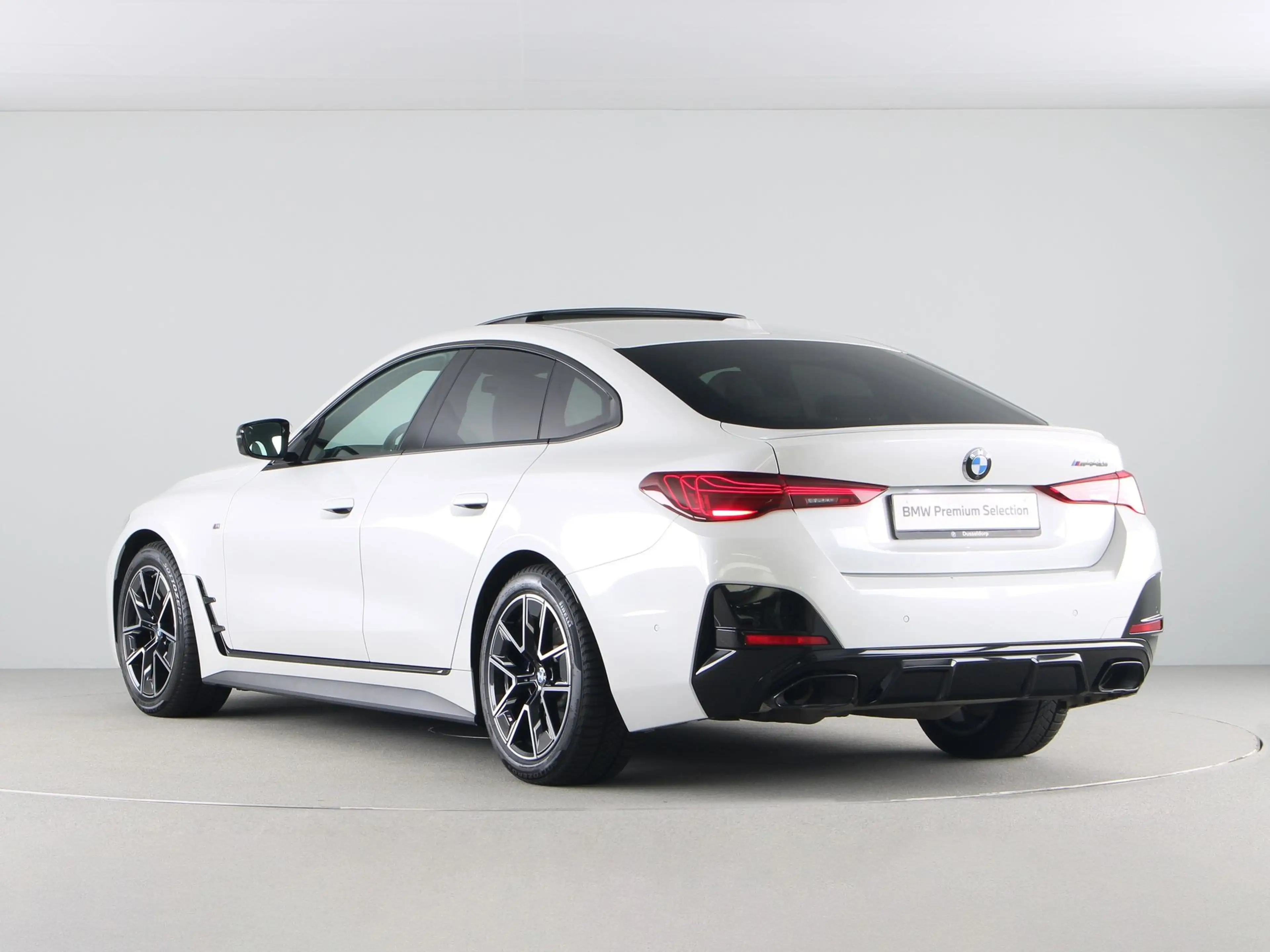 BMW 440 4 Serie M440i xDrive Gran Coupé High Executive — photo 12
