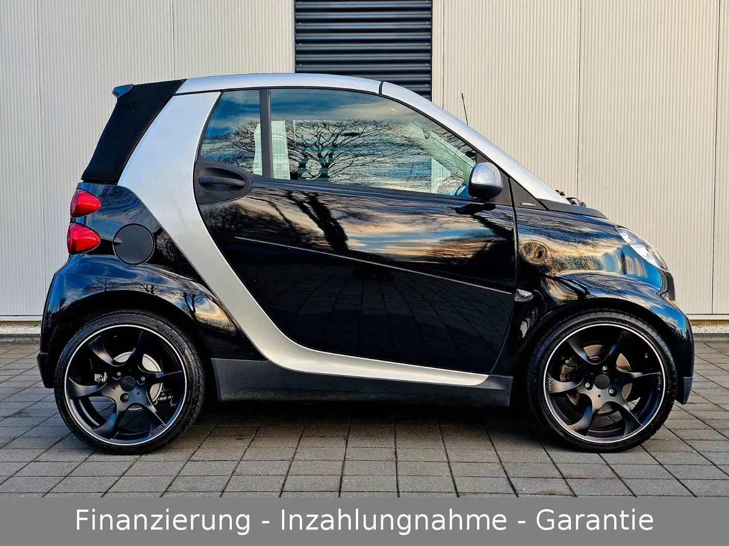 smart forTwo Cabrio Lorinser 17 Zoll + Carlsson Auspuf Schwarz - 2