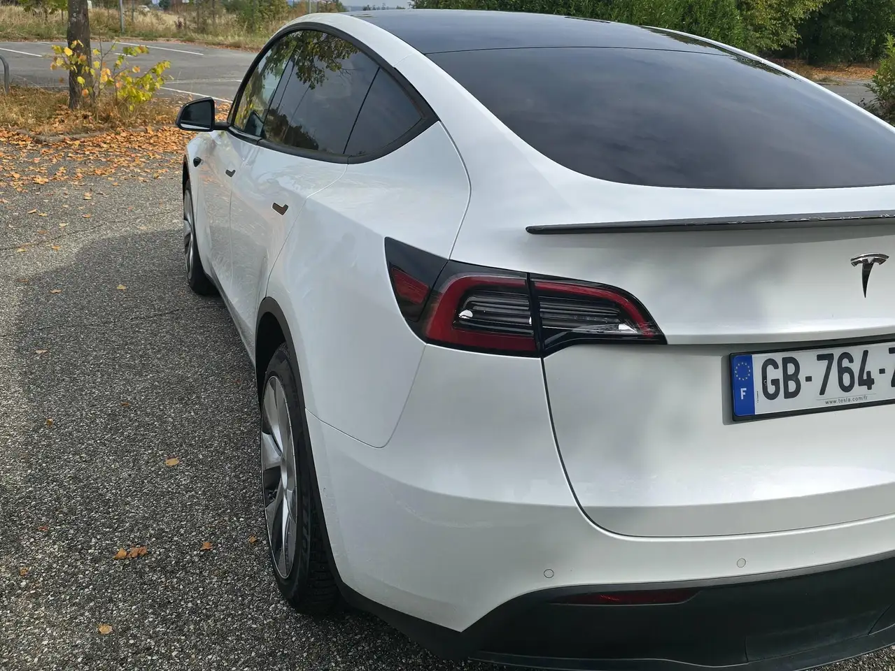 Tesla Model Y Long Range, foto 4