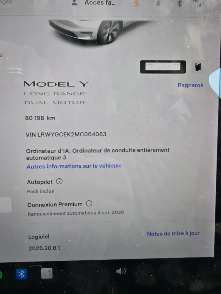 Tesla Model Y Long Range, foto 10