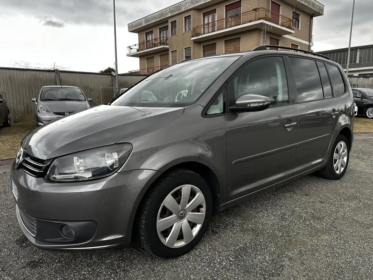 Volkswagen Touran 1.6 tdi Comfortline 7 posti Grey - 1