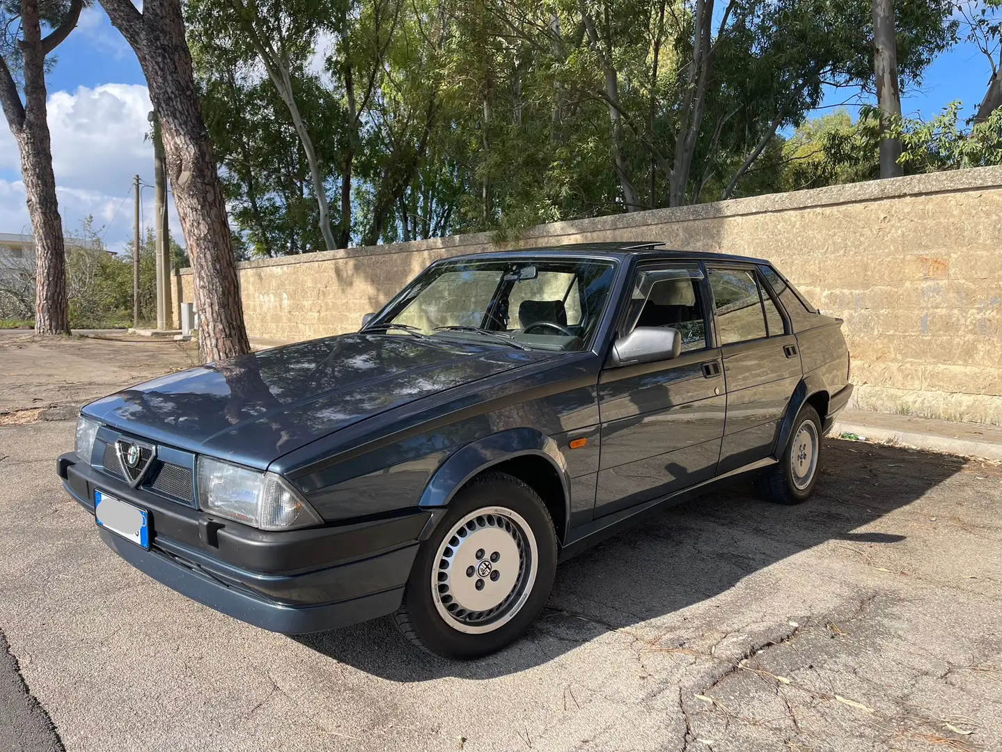 Alfa Romeo 75 2.0i ts - 2