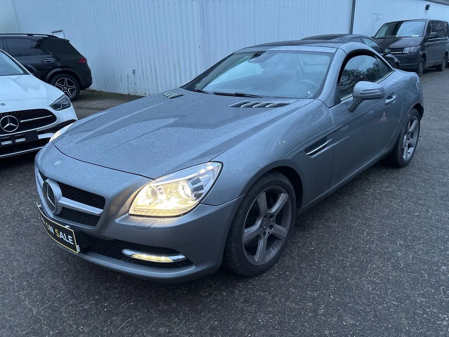 Mercedes-Benz SLK 250 Cabrio*2.Hand* Grau - 1