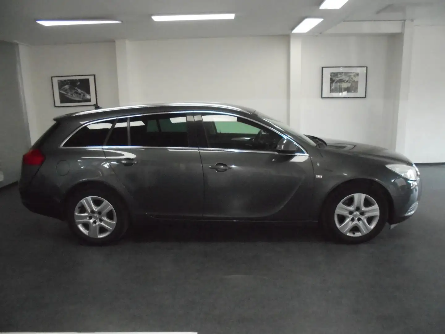 Opel Insignia ST 2.0 CDTI Edition Automatik TÜV 06/27 - 1