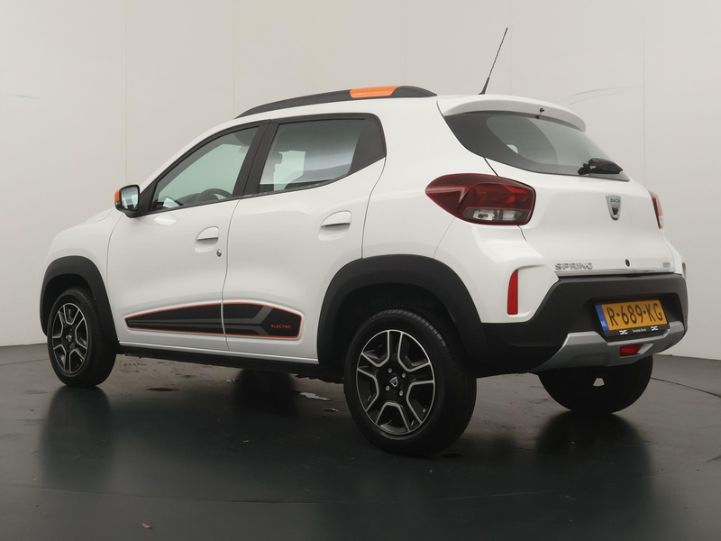 Dacia Spring Comfort Plus 27 kWh | DC Lader | — photo 3