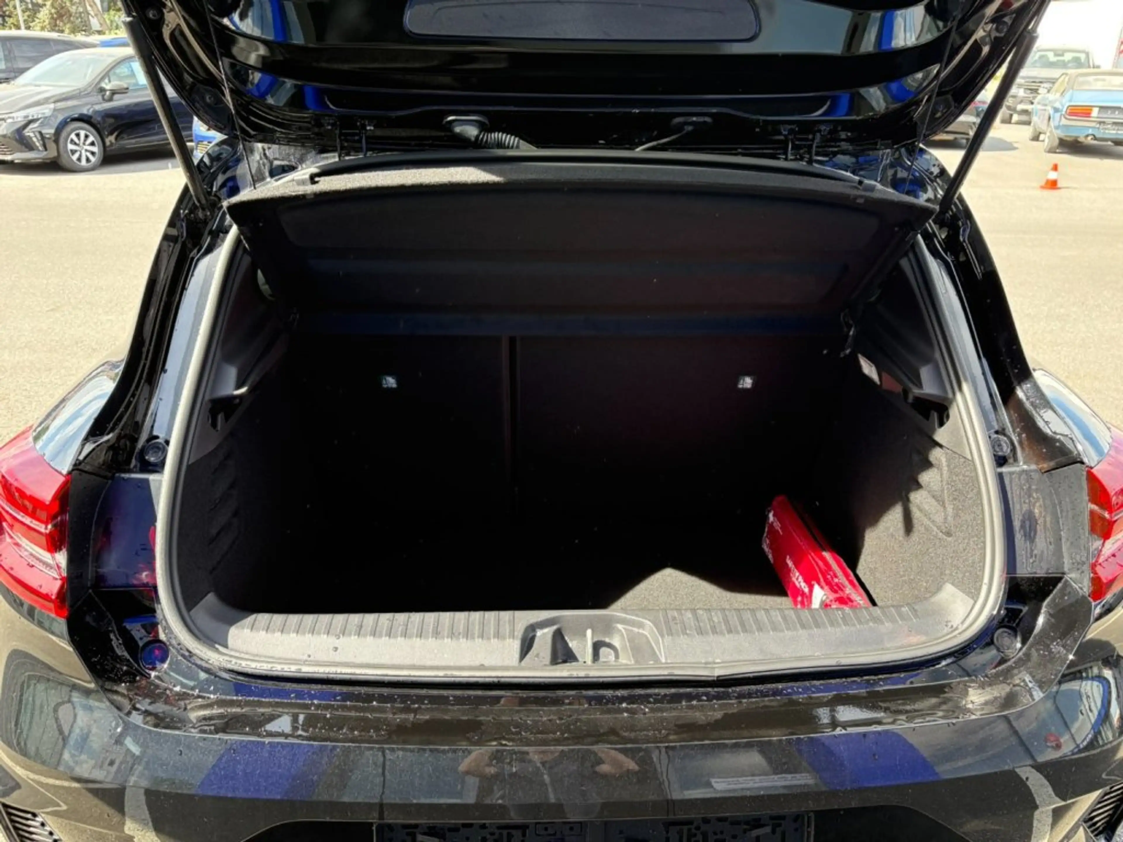 Mitsubishi Colt YUKI Invite 1,6 HEV — photo 5