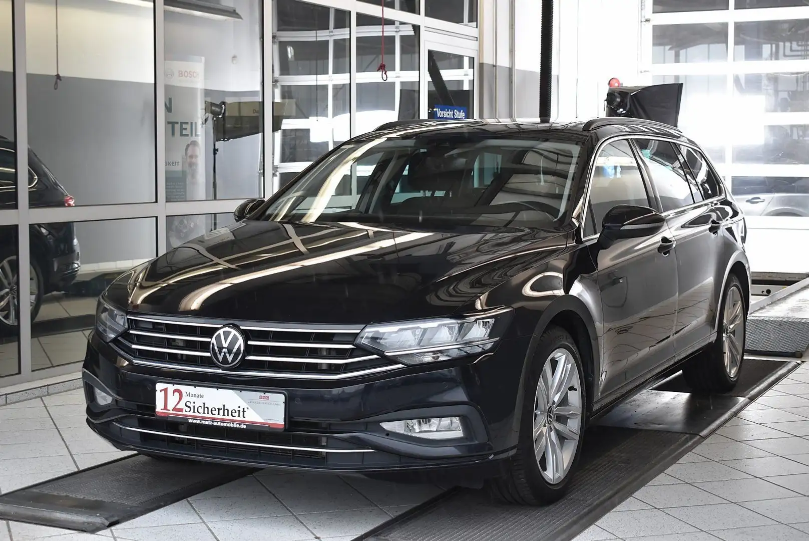 Volkswagen Passat Variant 2.0TDI DSG*AHK*Cockpit Digital Schwarz - 1