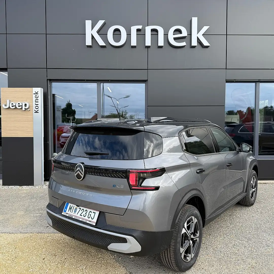 Citroen C3 Aircross e-C3 Aircross 113 44kWh Max Grau - 2