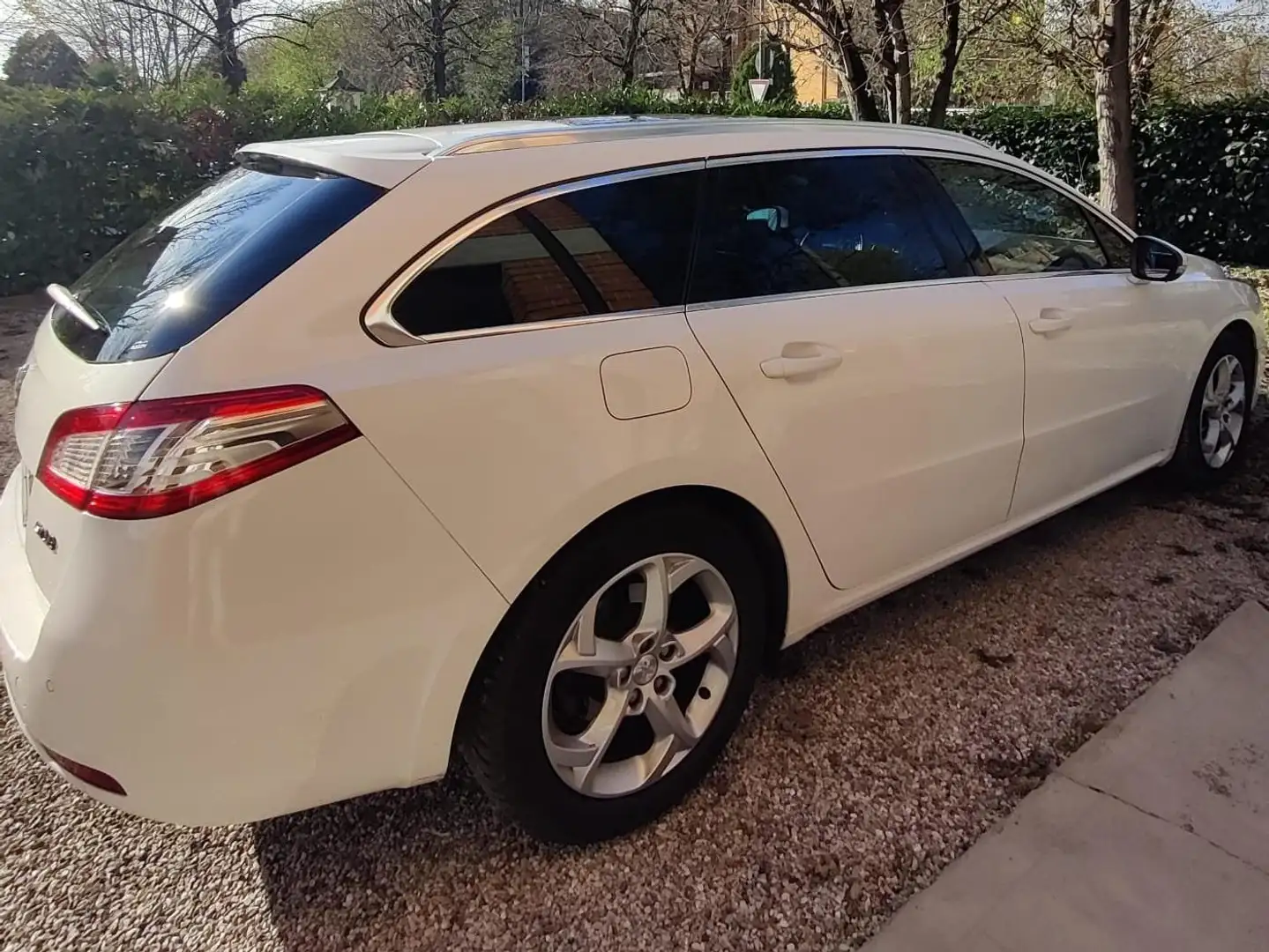 Peugeot 508 508 SW SW 2.0 hdi 16v Allure Ciel 163cv auto Bianco - 1