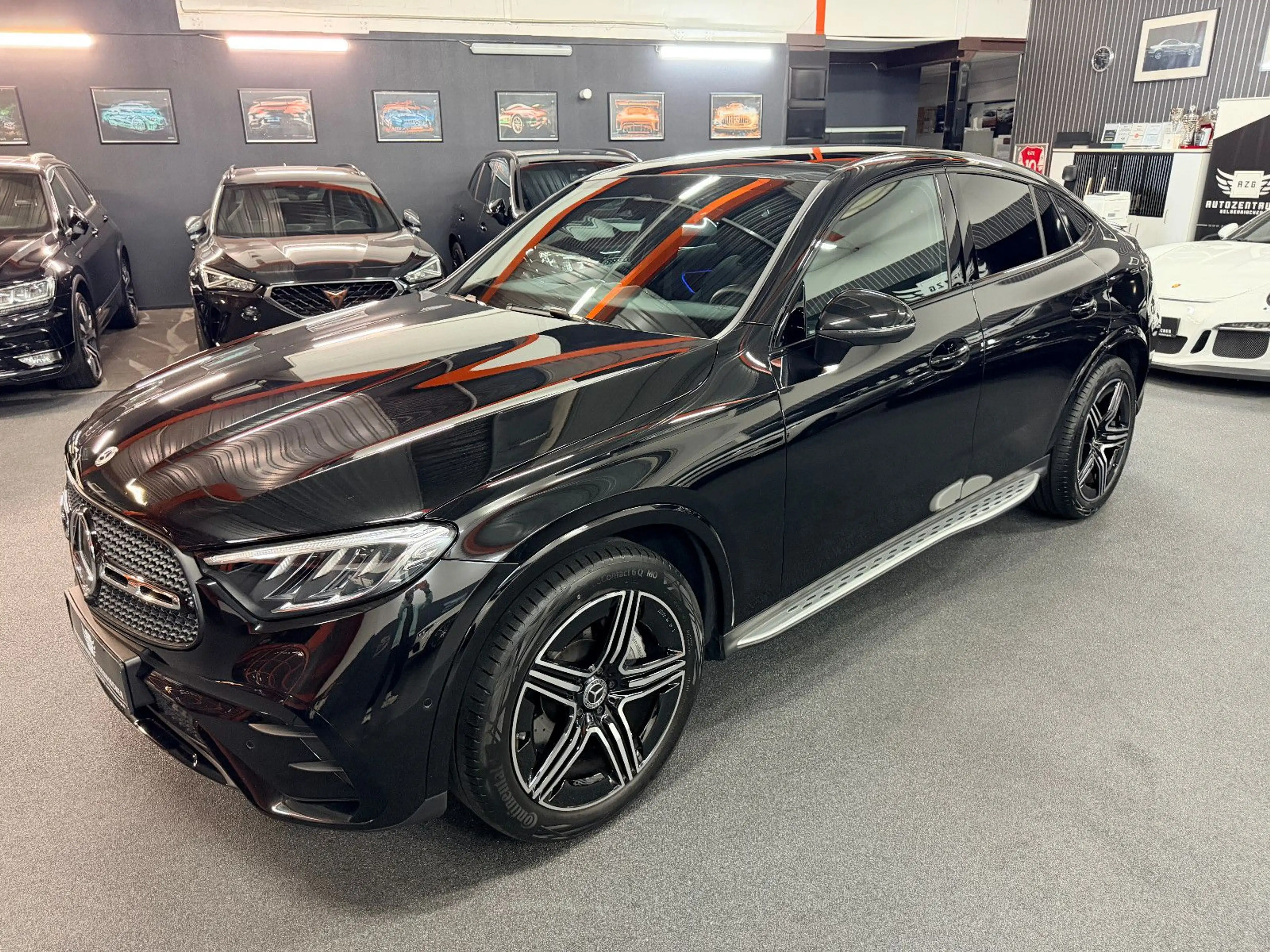 Mercedes-Benz GLC 300 d 4M Coupe AMG DISTR/PANO/LED/BURMES/AHK — photo 3