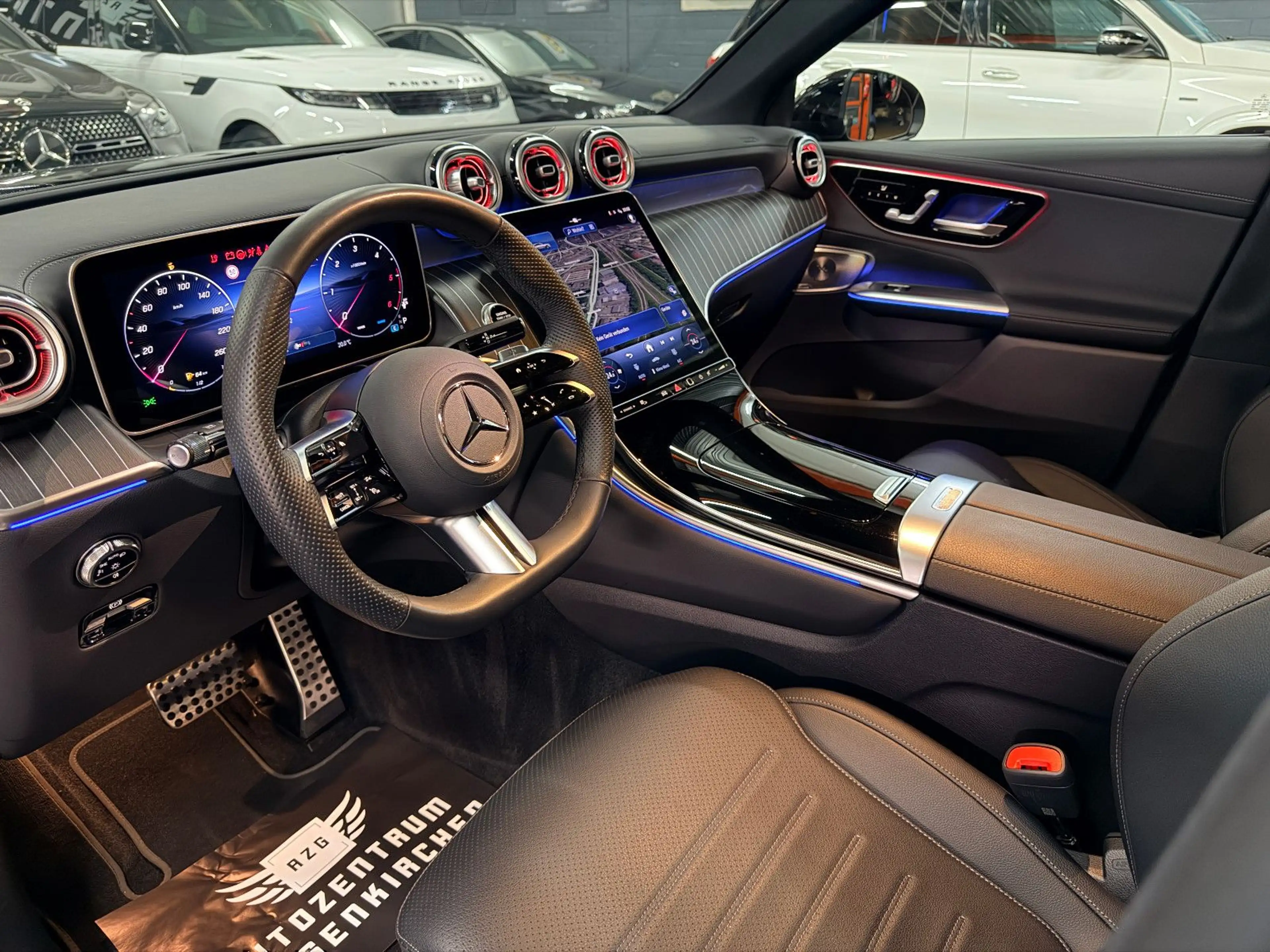 Mercedes-Benz GLC 300 d 4M Coupe AMG DISTR/PANO/LED/BURMES/AHK — photo 14