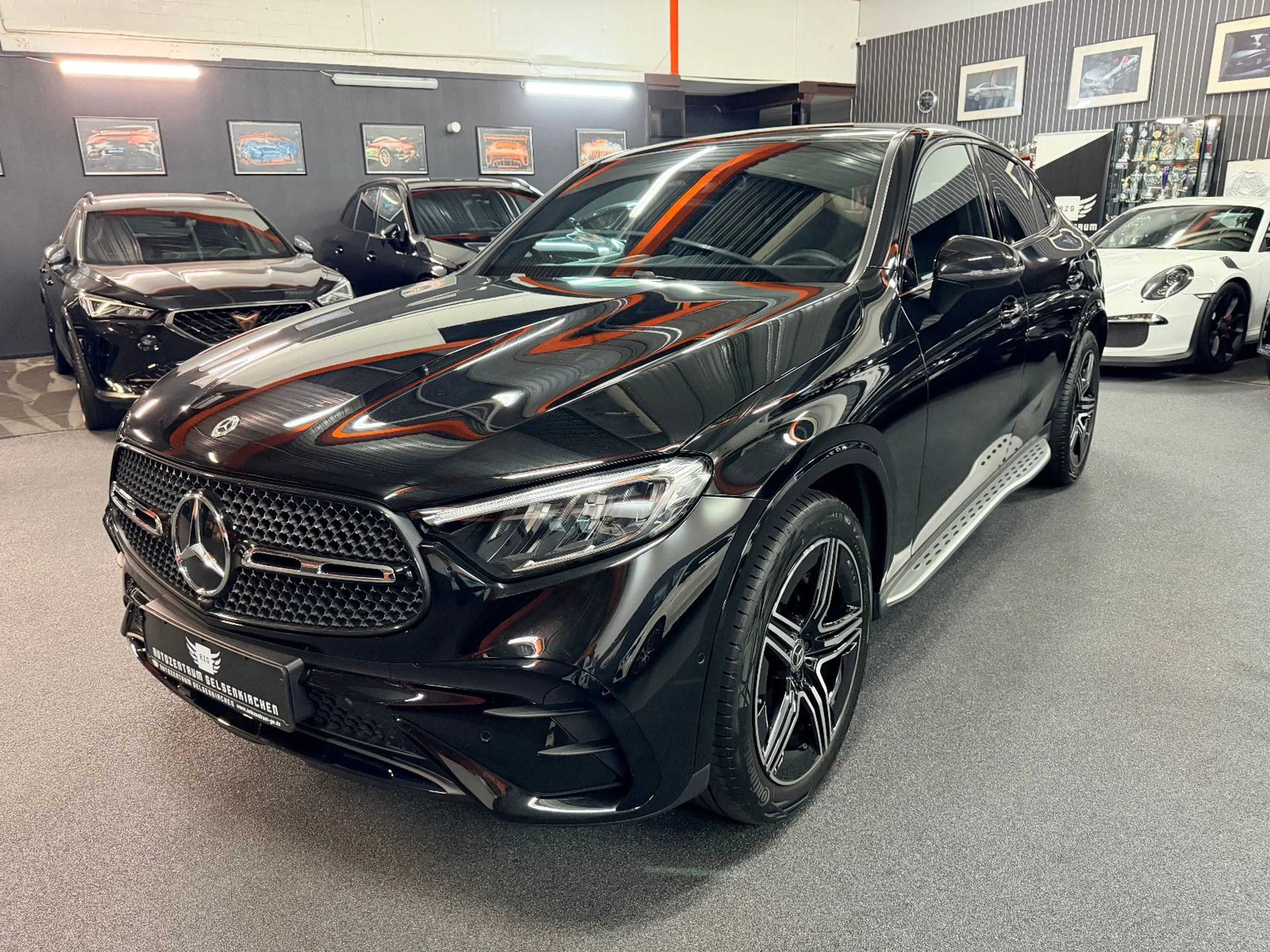 Mercedes-Benz GLC 300 d 4M Coupe AMG DISTR/PANO/LED/BURMES/AHK