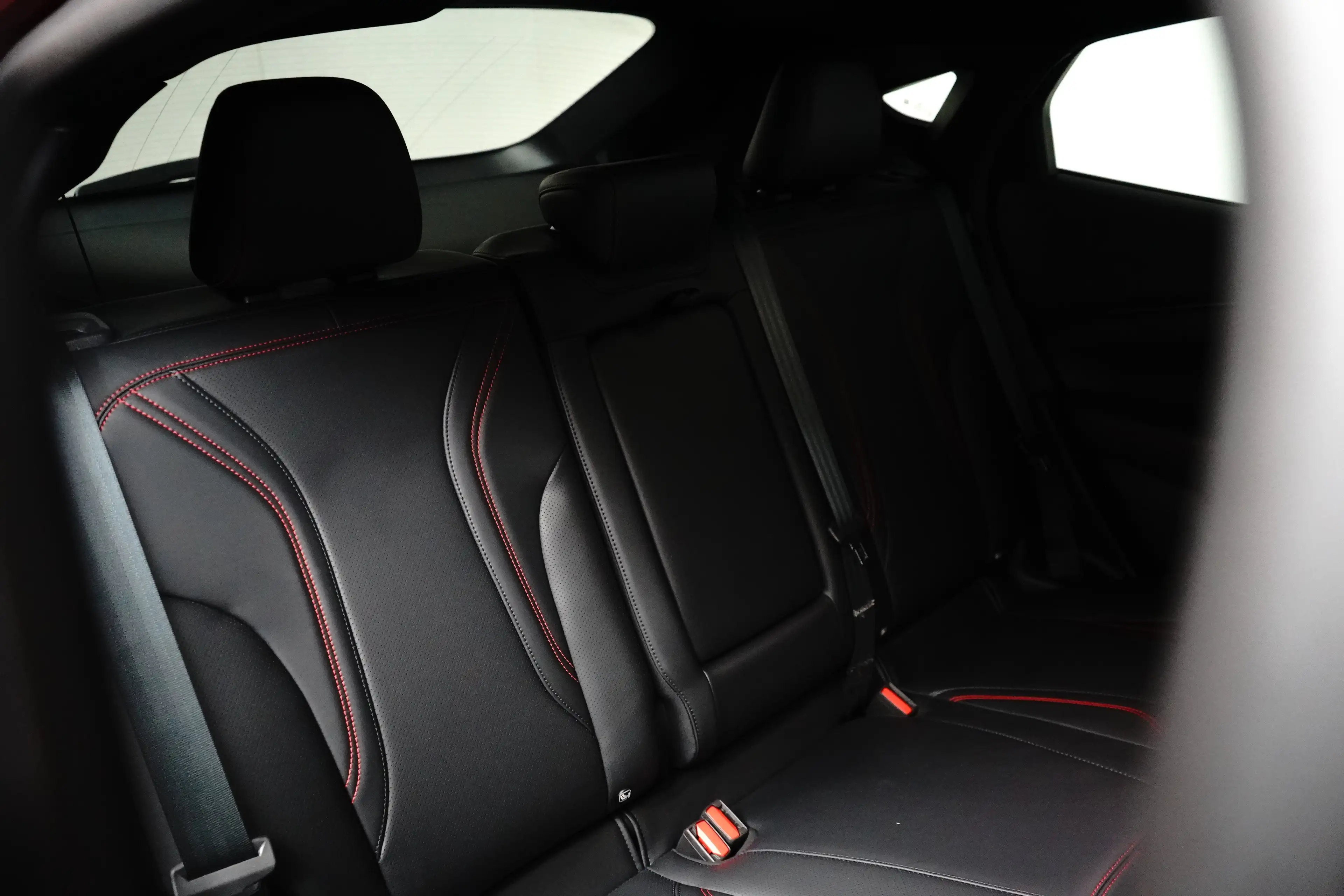 Ford Mustang Mach-E Extended RWD 98 kWh 601km WLTP | Panoramadak | B&O — photo 10