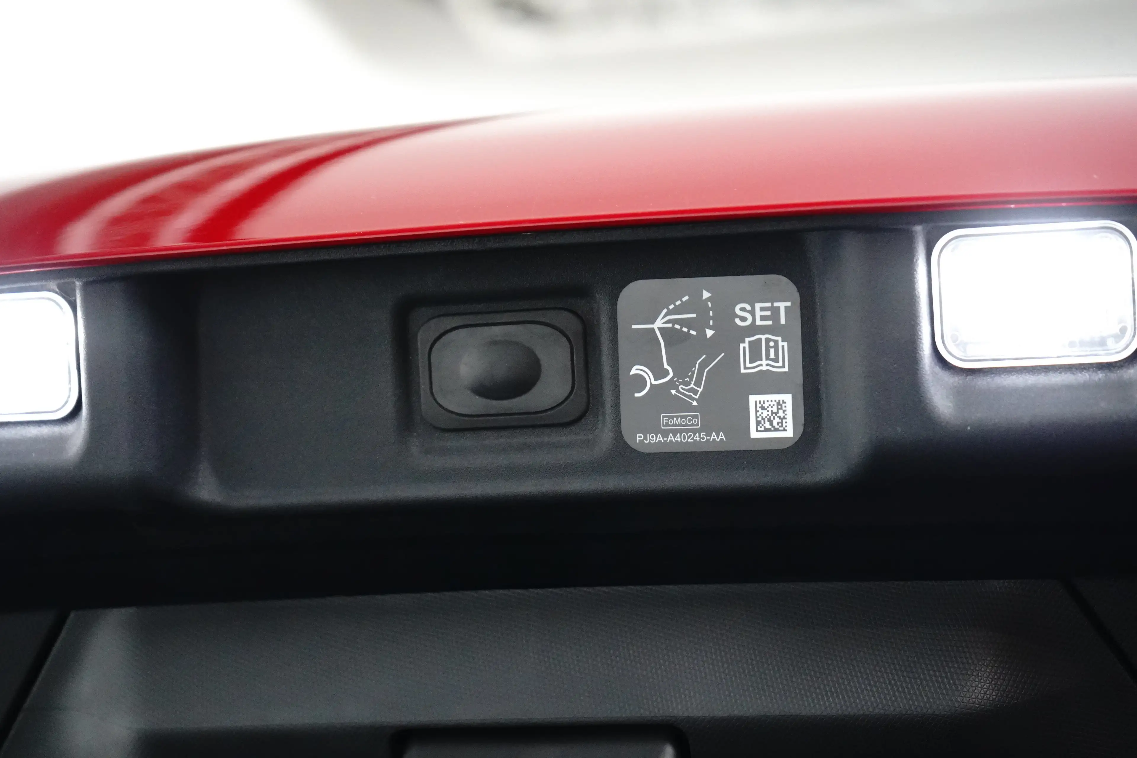 Ford Mustang Mach-E Extended RWD 98 kWh 601km WLTP | Panoramadak | B&O — photo 8